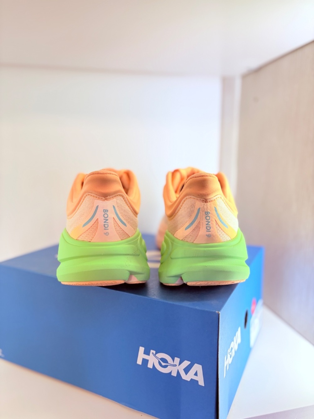 Hoka Bondi 9 Wide Women's 9.5 Running Shoes Vanilla Birch 1162014 - Picture 3 of 6